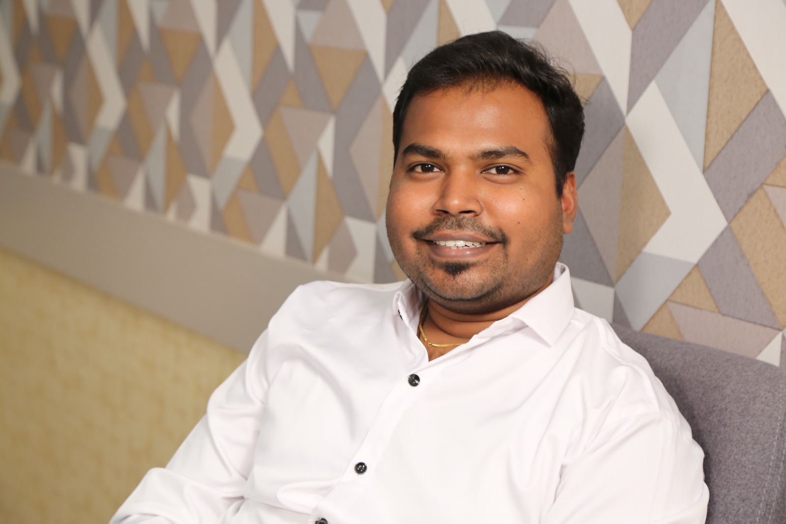 Easam Karthik
